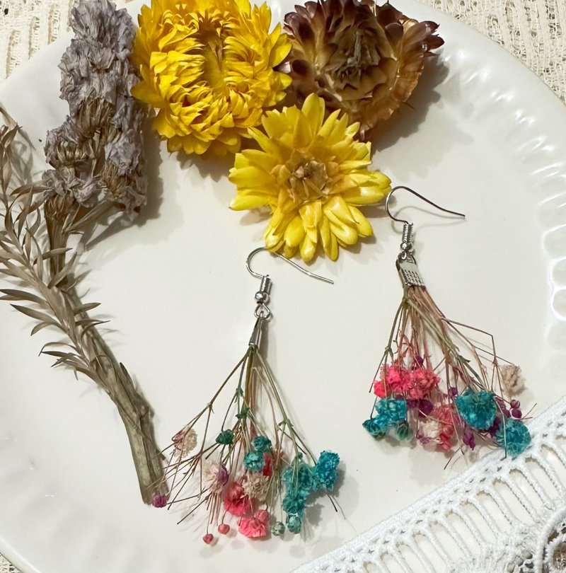 DIY Dried Flower Series Earrings - ต่างหู - วัสดุอื่นๆ หลากหลายสี