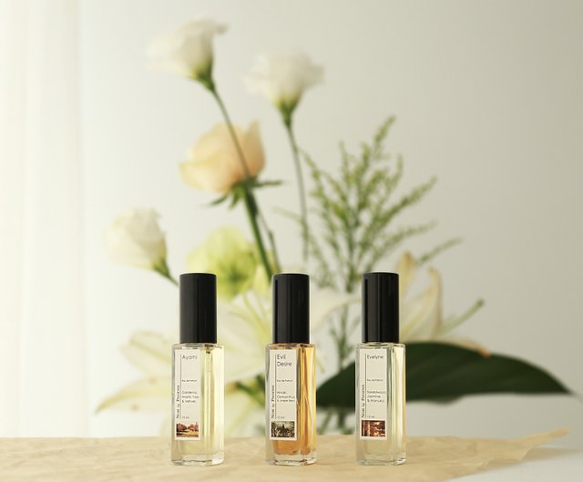 Qianyingfeifei エッセンシャル オイル ナイト パフューム