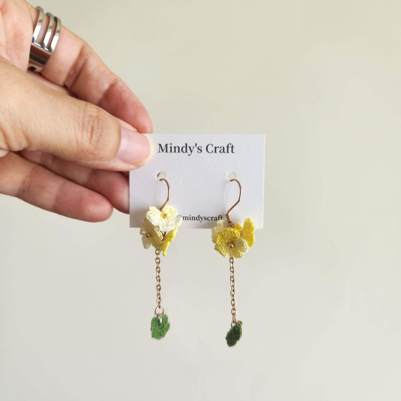 MINDY handmade - Sunshine Gradient Micro Crochet Earrings - ต่างหู - โลหะ สีเหลือง