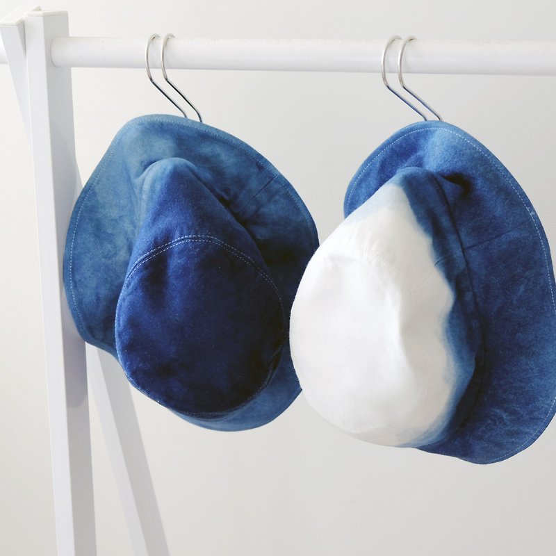 グラデーションブルーの手作りの青い漁師の帽子 - 帽子 - コットン・麻 ブルー