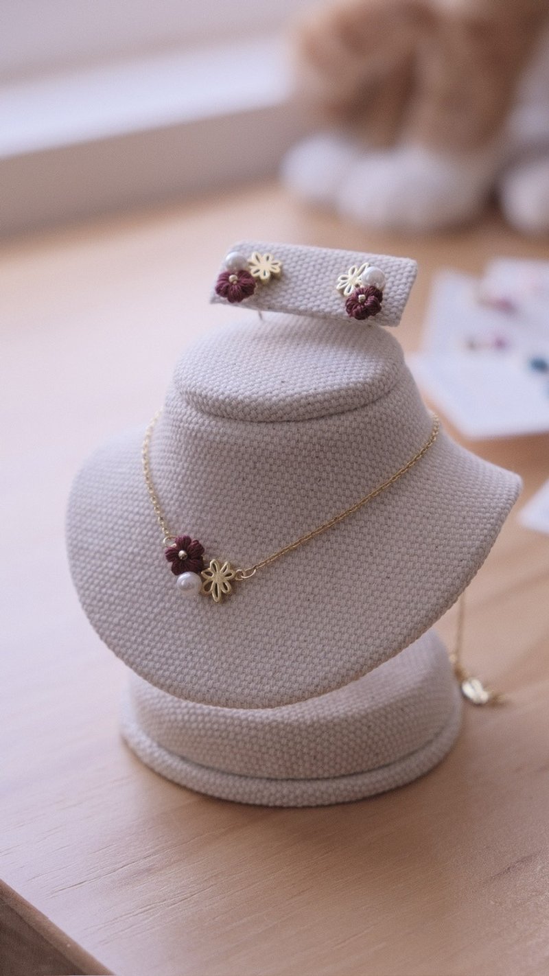 Necklace-Handmade Crochet Accessories-Birthday Flower Series - สร้อยคอ - ผ้าฝ้าย/ผ้าลินิน 