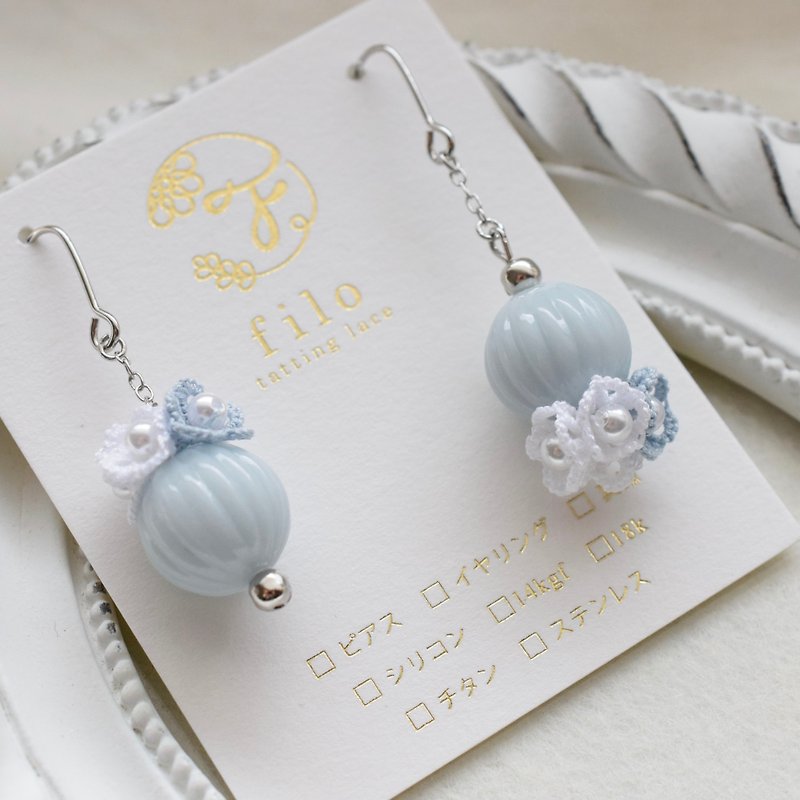 Perfume  Mistletoe 　piercing Earrings - Earrings & Clip-ons - Cotton & Hemp Blue