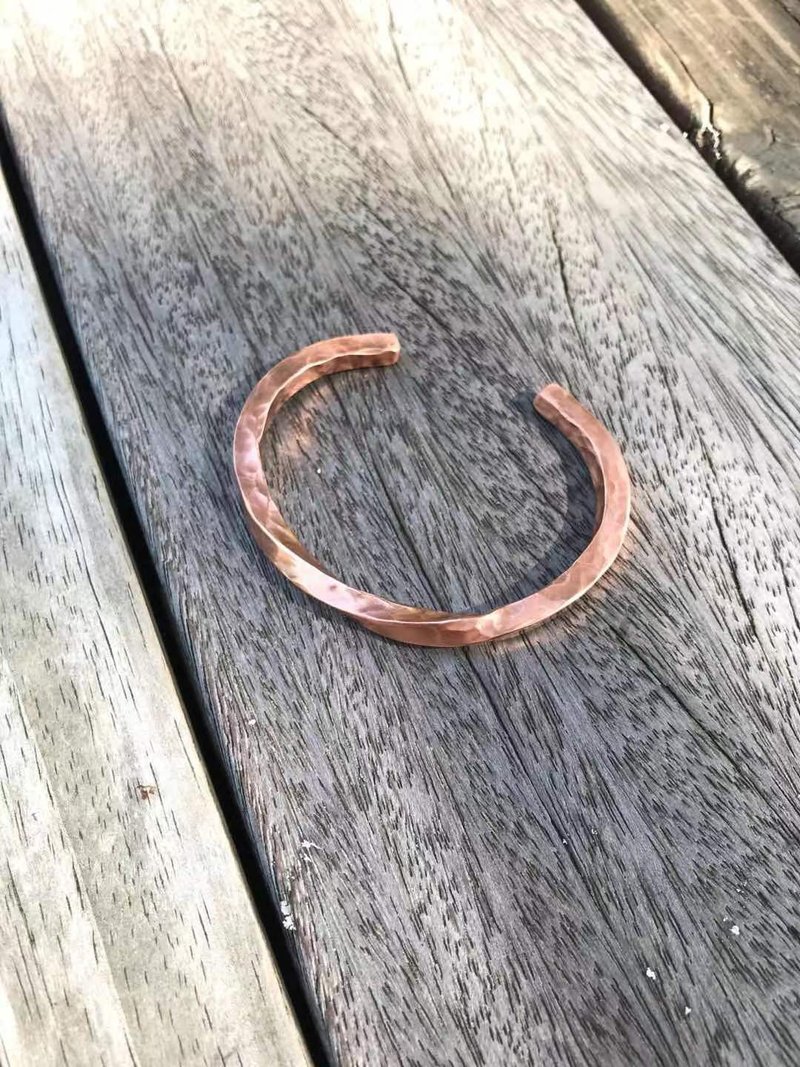 Forging knock - rugged red Bronze twisted bracelet -5mm - Bracelets - Copper & Brass Brown