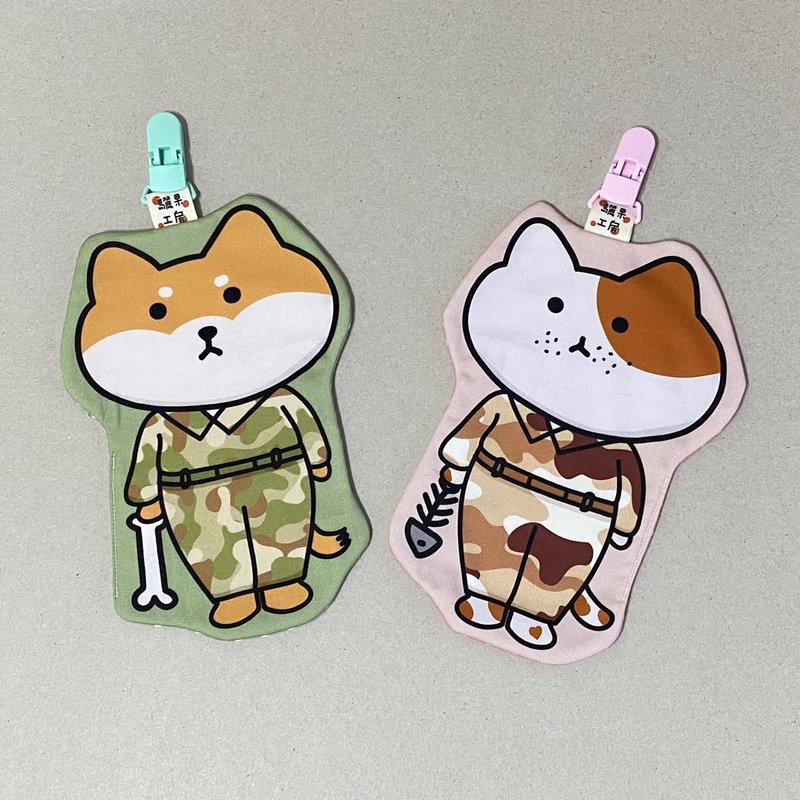 Cute pet series | Styling handkerchief | Shiba Inu camouflage military uniform | Cat camouflage military uniform - Bibs - Cotton & Hemp Multicolor