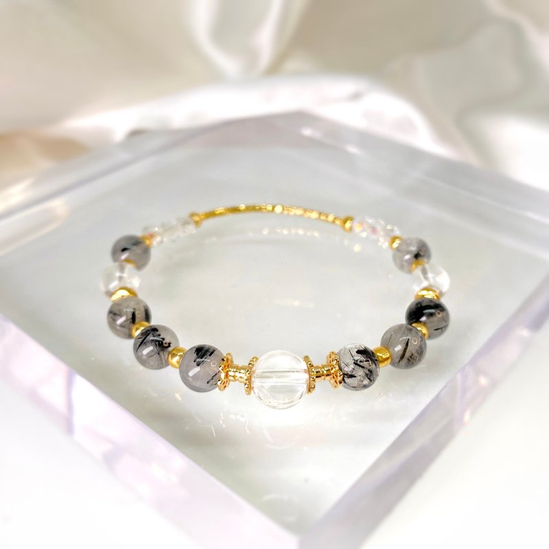 Black hair crystal white crystal transfer evil natural stone crystal bracelet bracelet - สร้อยข้อมือ - คริสตัล สีดำ