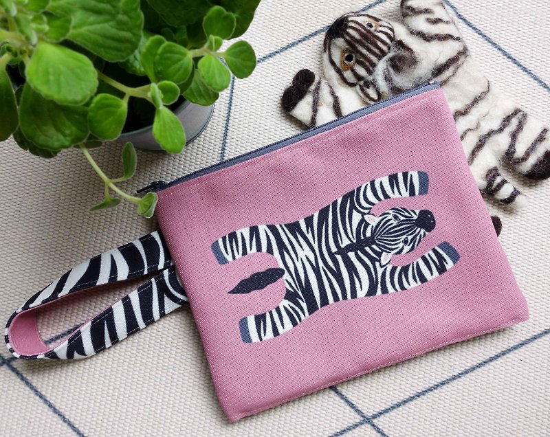 Zebra Clutch - Clutch Bags - Polyester Pink