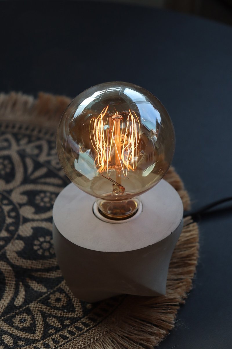 Akebono MUSE geometric rotating Cement table lamp tungsten filament bulb LED lamp decoration geometric - Lighting - Cement Gray