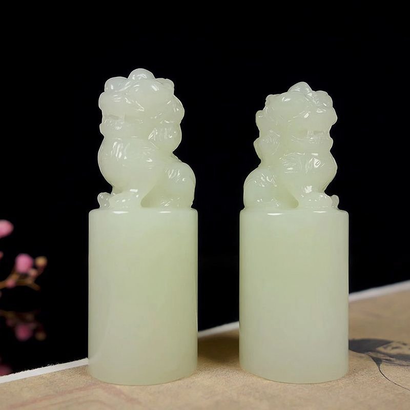 Custom Hetian stamp lion button pair chapter round seal ink mud imitation traditional seal carving 21x21x55mm - ตราปั๊ม/สแตมป์/หมึก - หยก ขาว