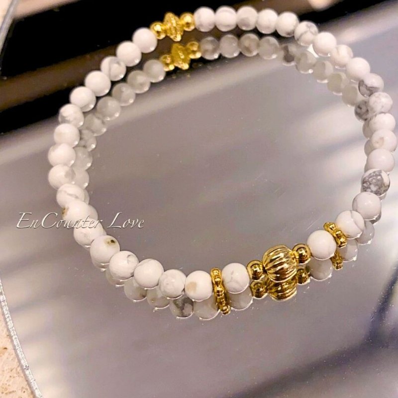 [Winter Snow] White turquoise stone wards off evil spirits and attracts wealth and prosperity - สร้อยข้อมือ - คริสตัล ขาว