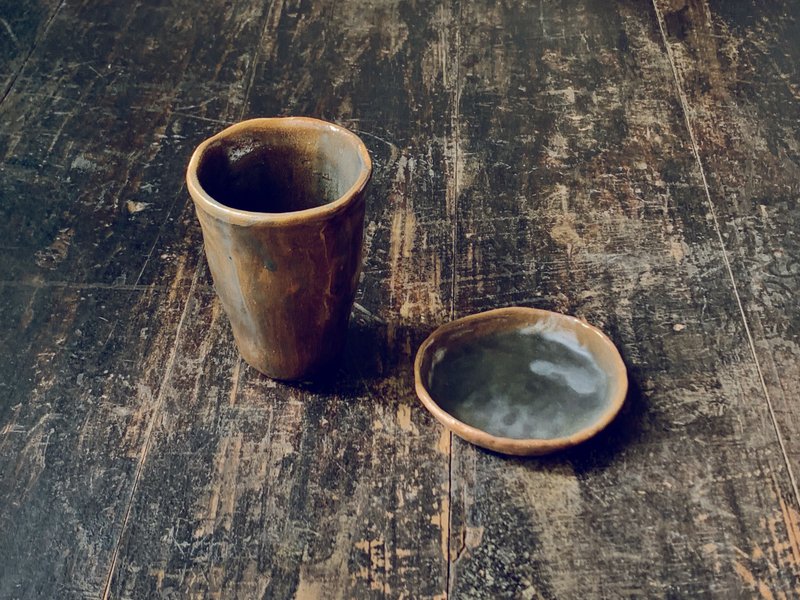 泥咖啡混色系阿醜茶杯 - 其他杯子 - 陶 咖啡色