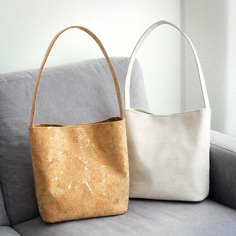 SIENA Minimal Bucket Bag - Pastel White (Cork/Vegan /Cruelty-free) - Drawstring Bags - Eco-Friendly Materials White