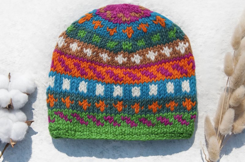 Fair Trade Crocheted Hat Knitted Hat Hand Knitted Pure Wool Hat/Knitted Knitted Hat/Inner Brush Hand Knitted Wool Hat/Woolen Hat Christmas Gift Exchange Gift Mother's Day-South American Style - หมวก - ขนแกะ หลากหลายสี