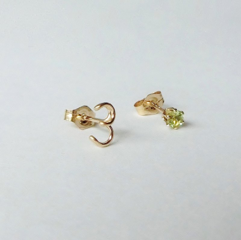 Hitotsubu numbers and birthstone stud earrings - ต่างหู - โลหะ สีทอง