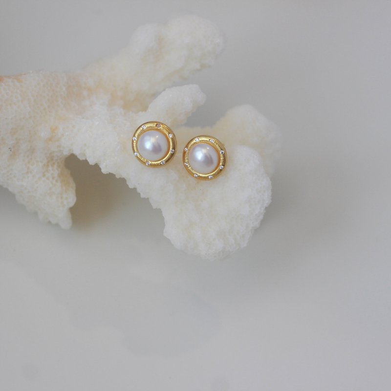 S925 Silver-plated freshwater pearl commuter earrings mother gift - ต่างหู - ไข่มุก หลากหลายสี
