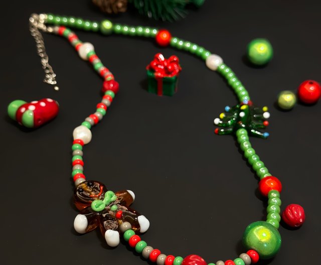 christmas necklace beads