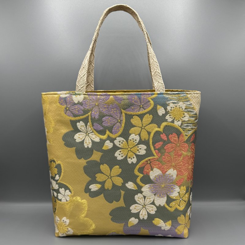 着物 帯 帯締め ハンドメイド トートバッグ リメイク 桜 唐織 舞桜文 正絹 - 手提包/手提袋 - 絲．絹 金色