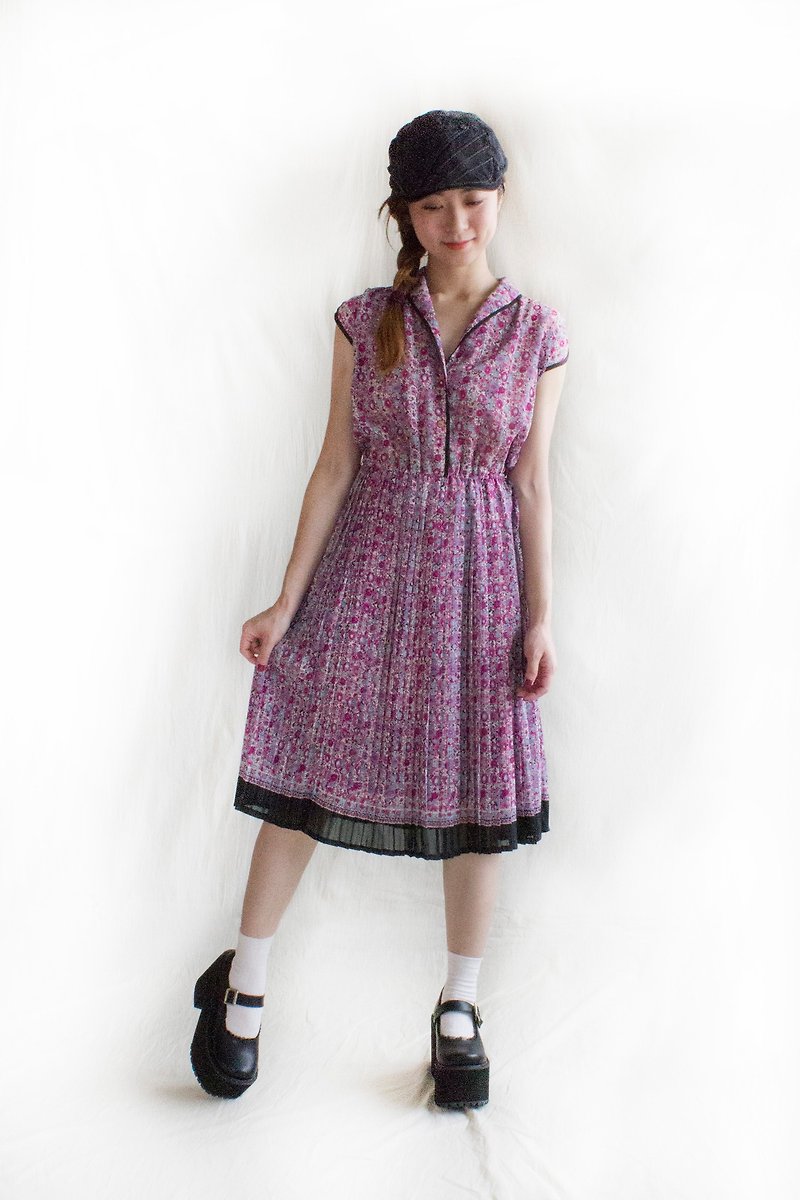 Halo rose half sleeve vintage dress - ชุดเดรส - เส้นใยสังเคราะห์ สีม่วง