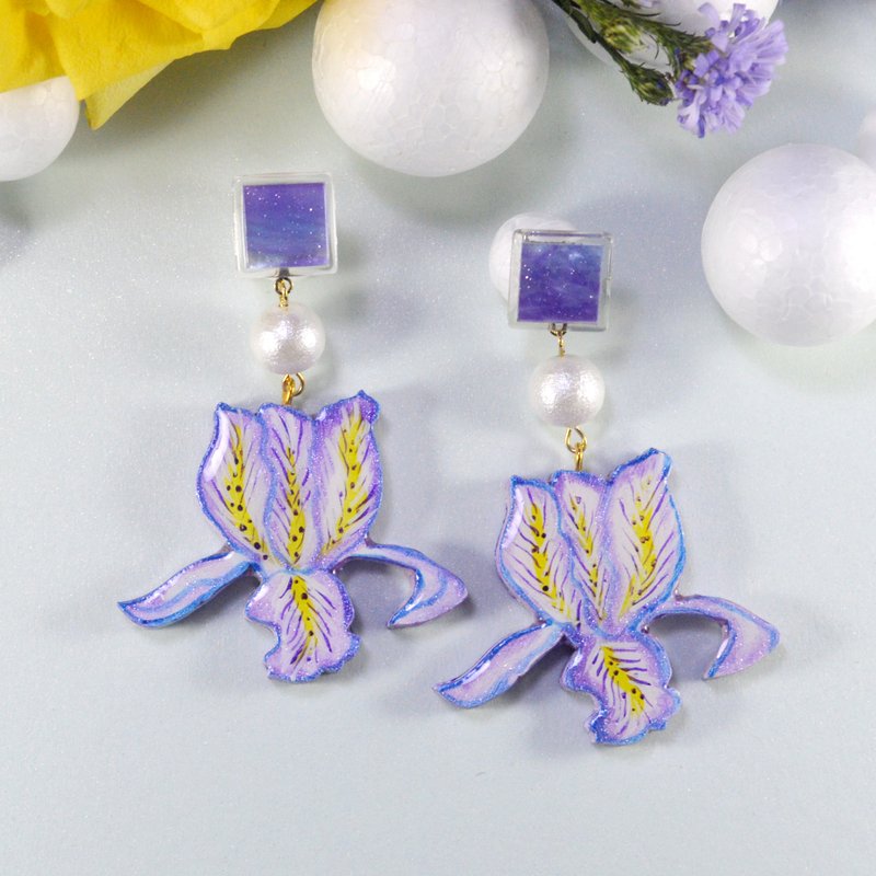 Flower posture purple iris retro exaggerated hand-painted wooden independent design original hand-made earrings - ต่างหู - ไม้ สีม่วง