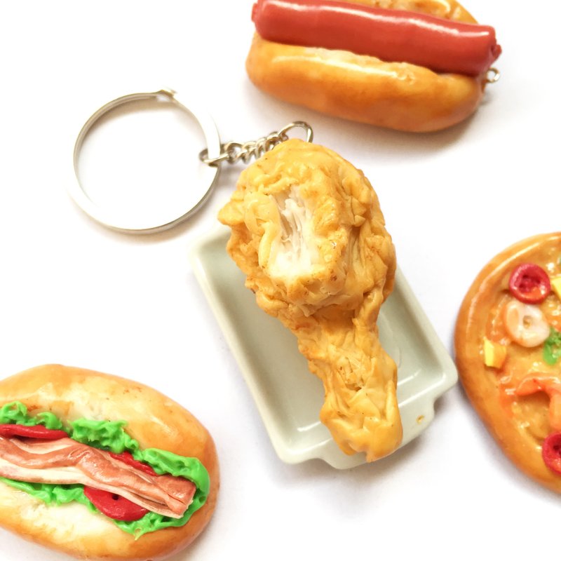 fried chicken keychain - 鑰匙圈/鑰匙包 - 黏土 橘色