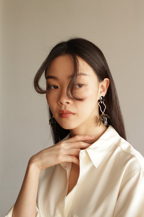 no.4276　レトロポップとflower║ピアス/イヤリング║天然石 no.4276 レトロポップとflower║ピアス/イヤリング║天然石