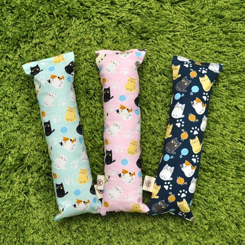 MOMOCAT摸摸貓｜貓傢俱工作室｜手工貓跳臺第一品牌 【MOMOCAT】大和喵喵木天蓼貓抱枕