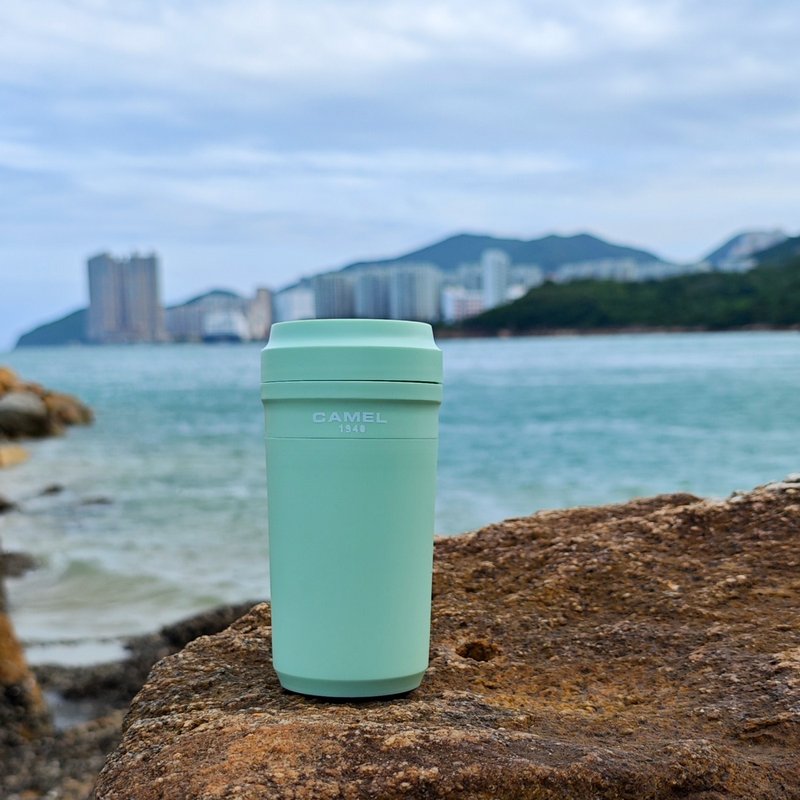 Camel brand 280ml/350ml glass bladder vacuum insulated cup with plastic shell and lid green (GN) - กระบอกน้ำร้อน - วัสดุอื่นๆ สีเขียว