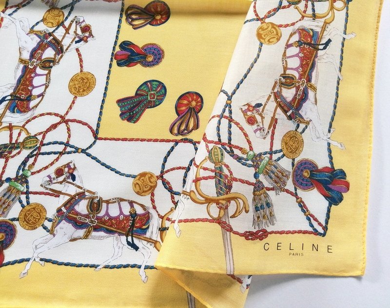 Celine Paris Vintage Handkerchief White Horse Circus 19 x 19 inches - 手帕 - 棉．麻 黃色