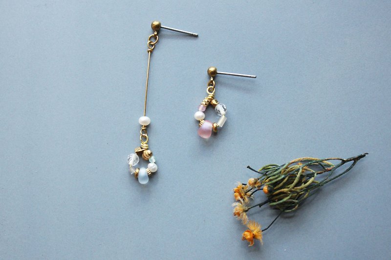 Ethereal Innocence - earrings pierced earrings clip-on earrings - ต่างหู - ทองแดงทองเหลือง หลากหลายสี