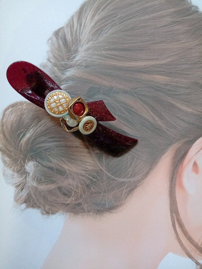 wow Button Handmade-wine red retro button monster hand long clip hairpin hair accessories - เครื่องประดับผม - เรซิน 