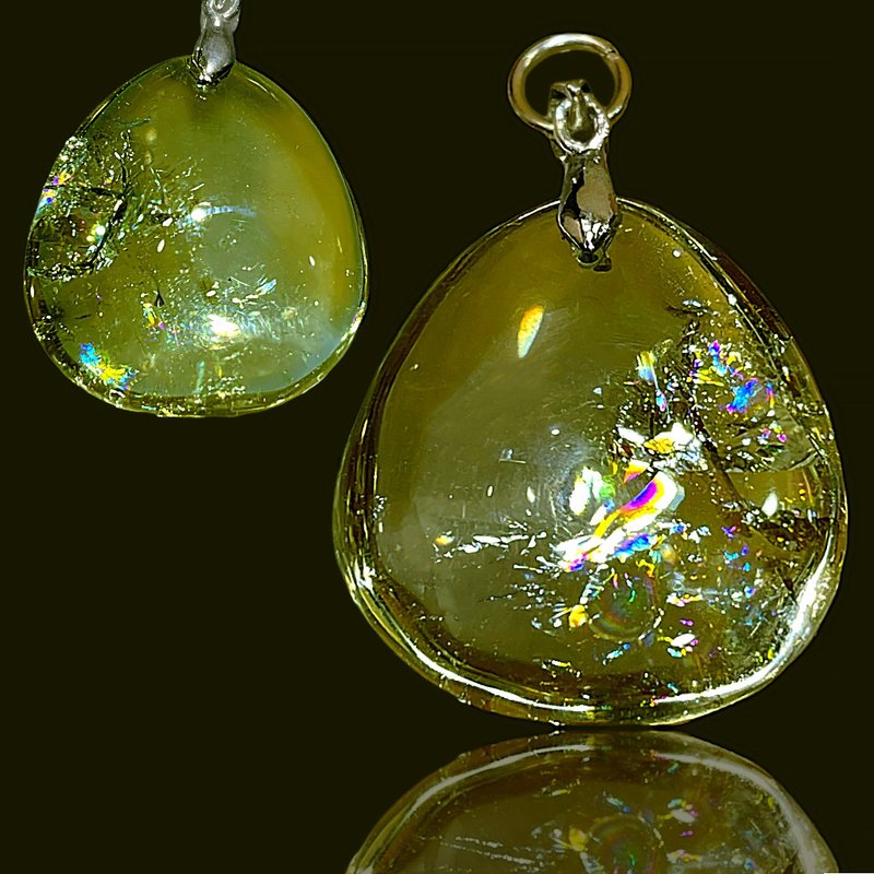 OLINA DESIGN精品頂級超七草莓晶超七紫紅髮六角星藍針金字塔吊墜 - 項鍊 - 水晶 多色