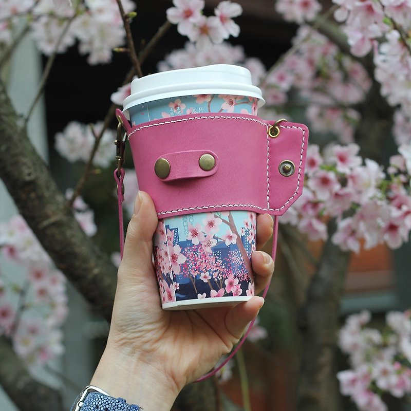 Rolled leather beverage bag, environmentally friendly beverage bag, handmade leather sewing, compact and easy to store cherry blossom pink - ถุงใส่กระติกนำ้ - หนังแท้ สึชมพู