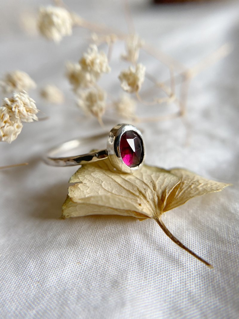 [Yan] Stone silver ring handmade 925 Silver ring - General Rings - Sterling Silver Red