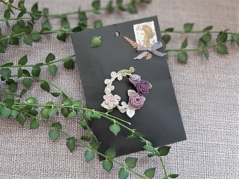 Exclusive-Brooch! Purple Rose Happiness Wreath - Brooches - Cotton & Hemp Purple