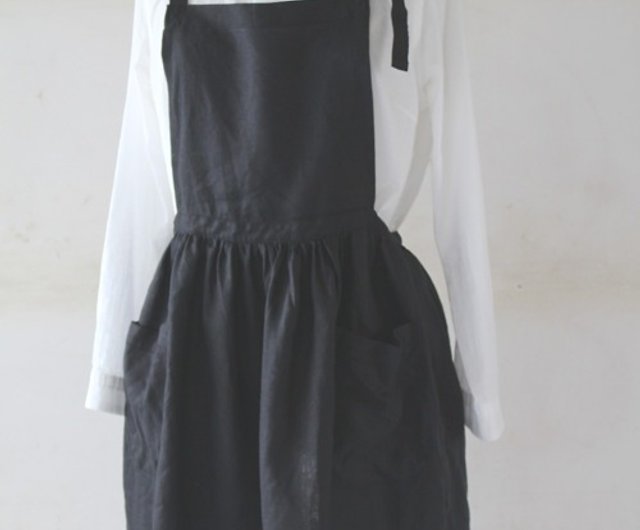 French Linen gathered one-piece apron black - Shop fabma Aprons ...
