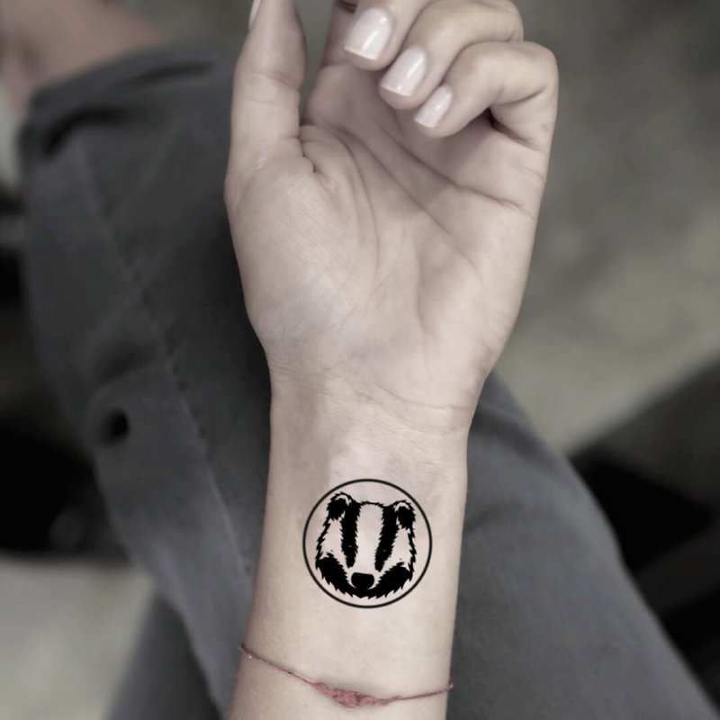 Circle Honey Badger Temporary Fake Tattoo Sticker (Set of 2) - OhMyTat - Temporary Tattoos - Paper Black