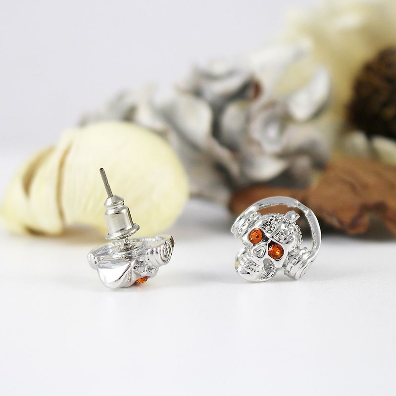 Rock Lover Skull Ear Stitches Swarovski Crystal - Earrings & Clip-ons - Other Metals Multicolor
