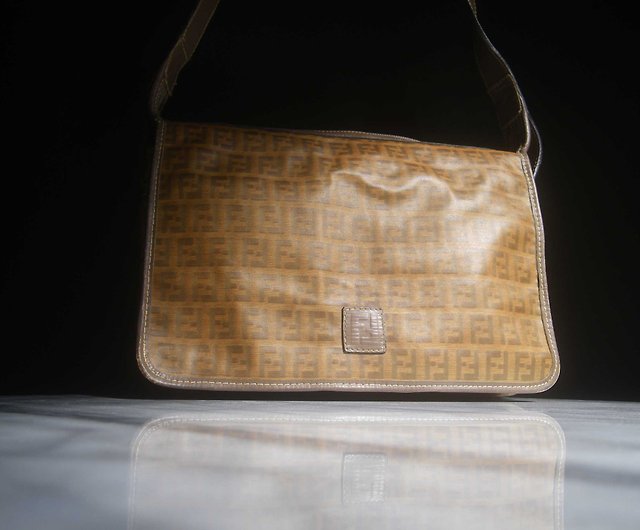 OLD-TIME] Early second-hand old bags Italian-made FENDI handbag shoulder bag  - Shop OLD-TIME Vintage & Classic & Deco Storage - Pinkoi