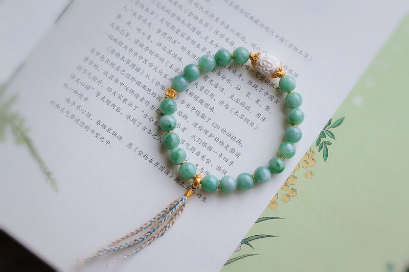 8mm natural raw ore A-grade waxy fruit green jadeite mammoth tooth pattern barrel bead design bracelet s - Necklaces - Jade Green