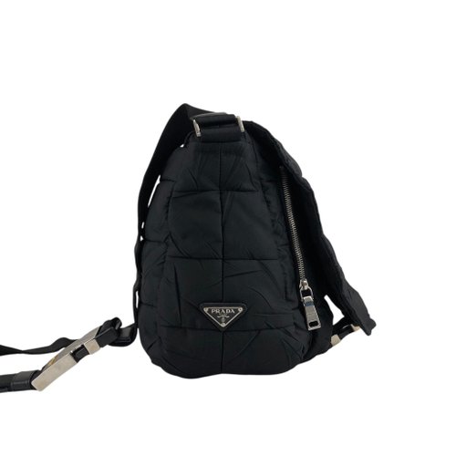 PRADA キルティングナイロンバッグ 中型 ブラック PRADA】プラダ『キルティングナイロン バックパック』1BZ066