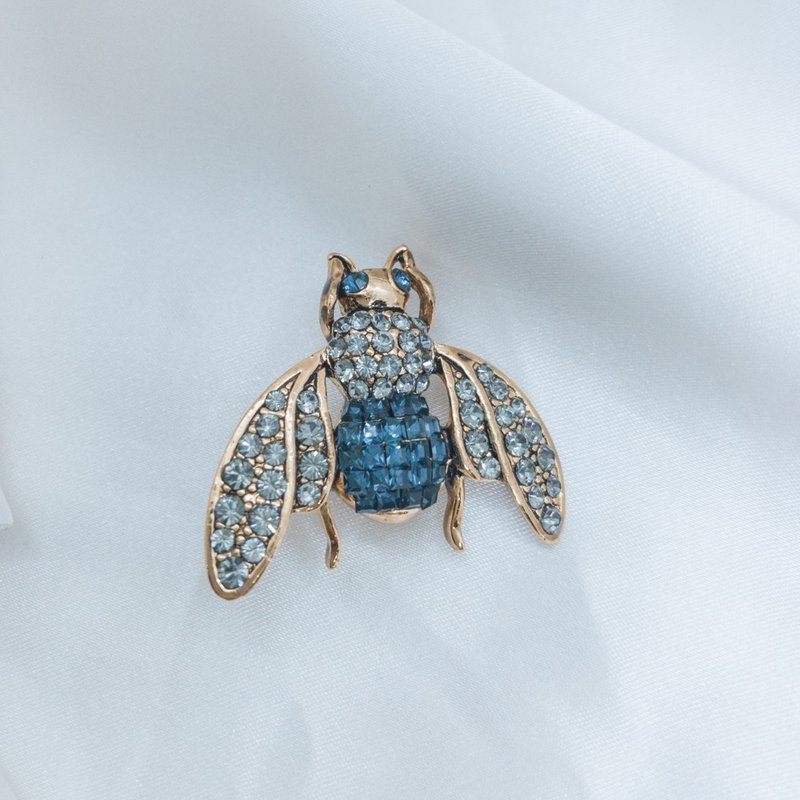 Bumblebee Vintage Water Blue with Gray Diamond Brooch Valentino Rudy - เข็มกลัด - โลหะ 