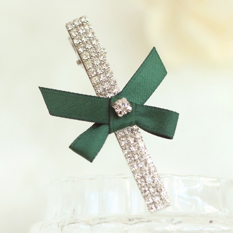 Stylish Bling Bling Hair Clip - Hair Accessories - Other Metals Green