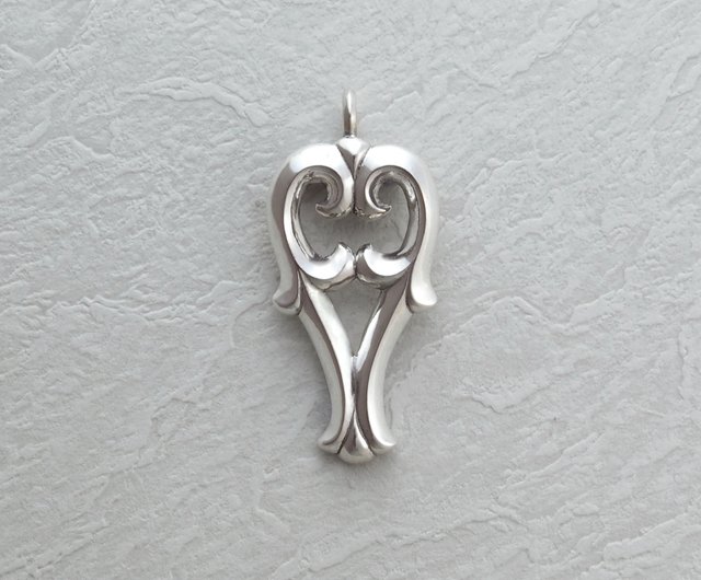 925 silver Squash blossom pendant - Shop anviology Necklaces - Pinkoi