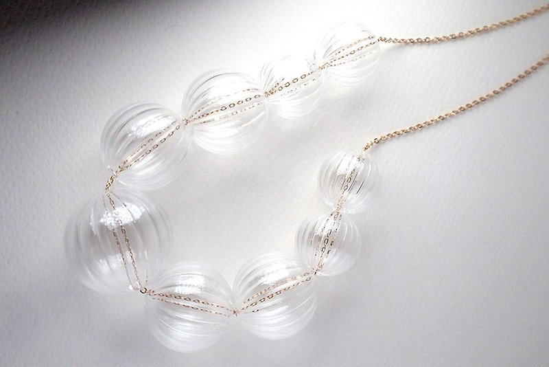 PERLA Scalloped - Scalloped texture Glass Bubbles Necklace - Chokers - Glass Transparent