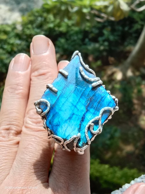 寶藏石光 / Light of Treasure Stone 拉長石手工銀戒純銀戒指~** 夜 ** ~ Labradorite Silver Ring