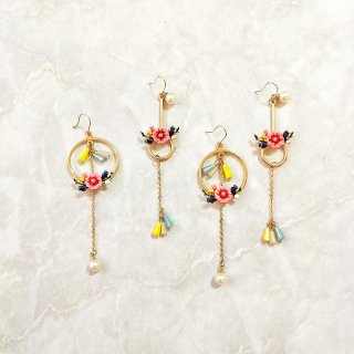 ::Fairy Garden Series :: Wreath Earrings Flower Shell Pearl Earrings Sweet Romantic Asymmetric Earrings