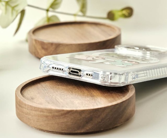 チップとデール iPhone スマホケース　MagSafe 対応 Amazon.co.jp: Premium Style iPhone14Pro 用 MagSafe充電器対応