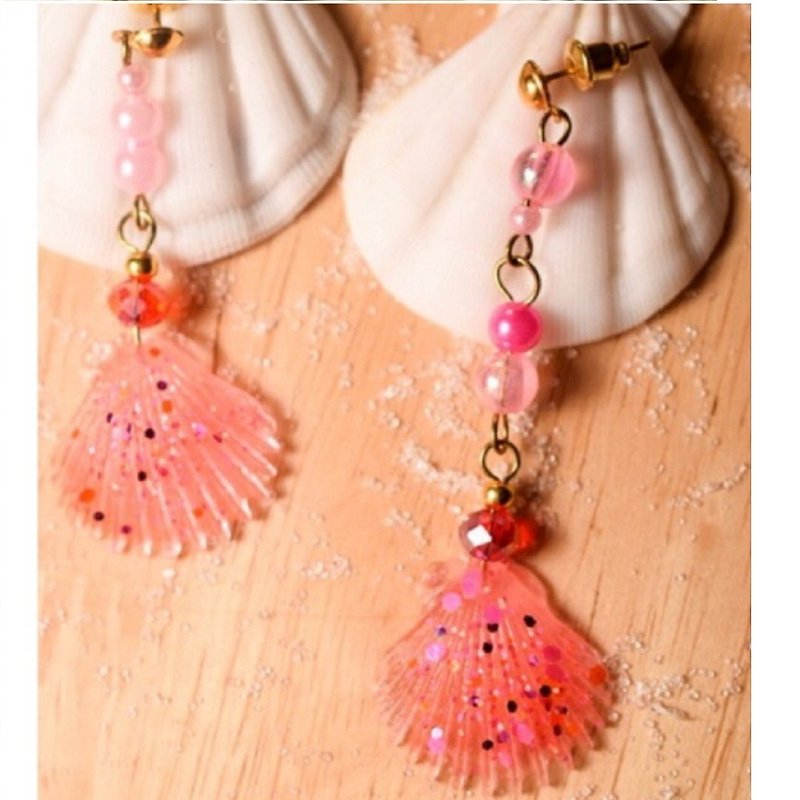 NEW!! Cute & Beauty Pink Seashell Resin Earrings - ต่างหู - เรซิน สึชมพู
