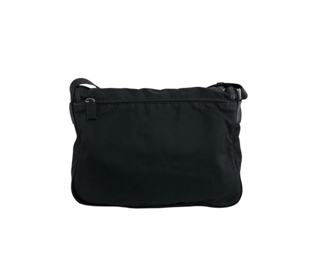 PRADAメッセンジャーバッグ　中古美品良好 中古・古着通販】PRADA (プラダ) メッセンジャーバッグ ブラック