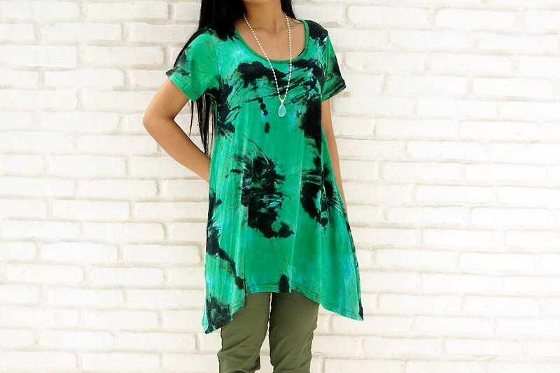 Uneven dyed A-line flare T-shirt <Green Navy> - Women's Tops - Other Materials Green
