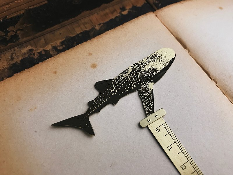 [Umbilical] plus house stationery series handmade Bronze │ │ Advanced models animal bookmark foot whale shark - Bookmarks - Copper & Brass 